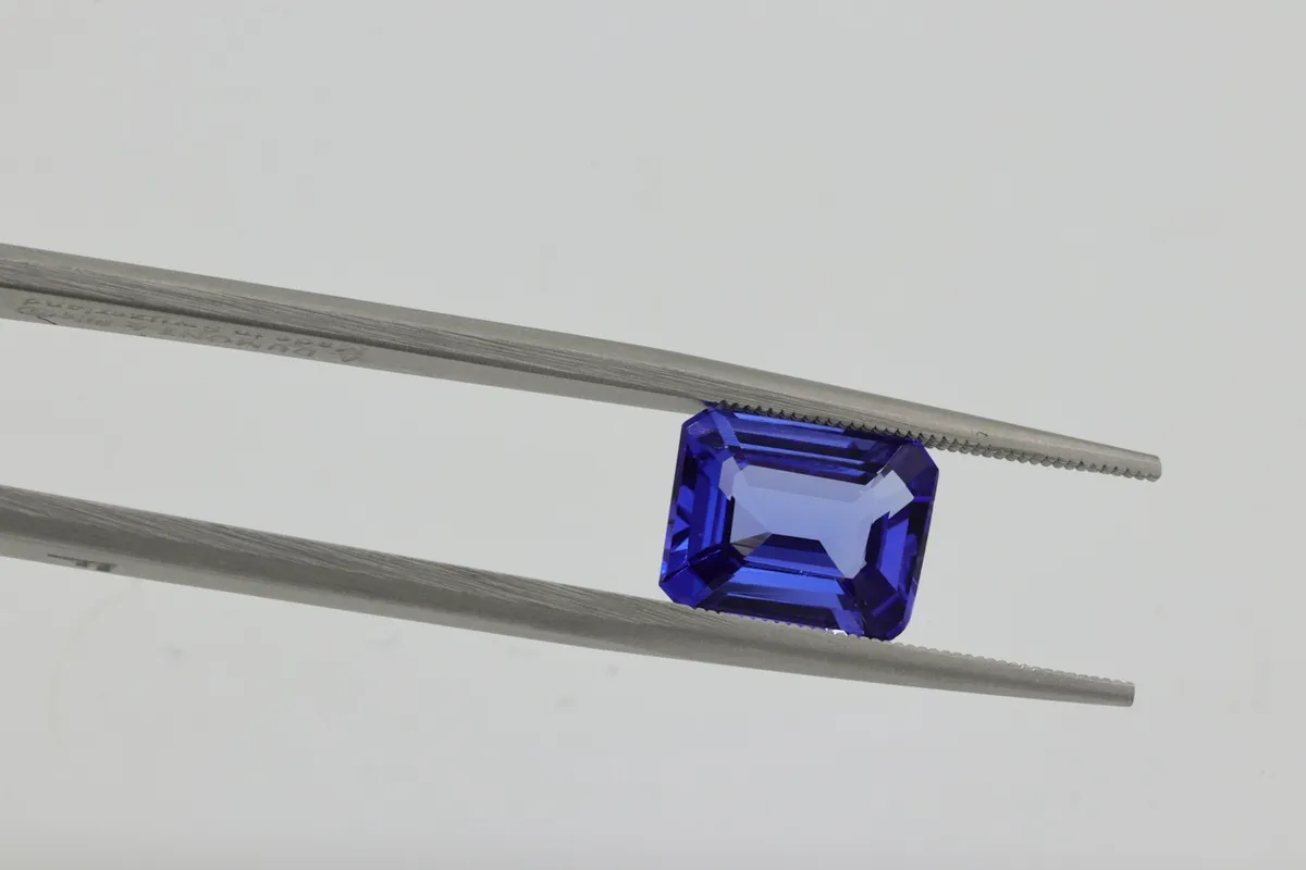 Bleu Royal Sapphire Ring